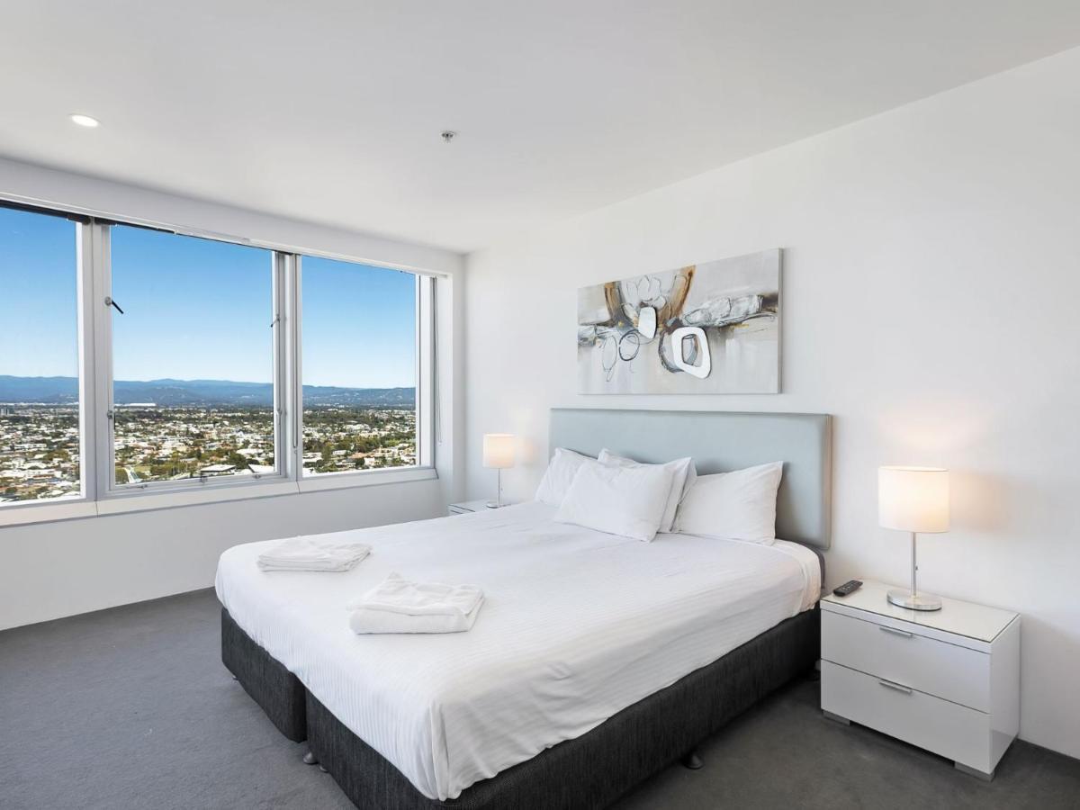 Apartment Luxury 3 Bedroom With Ocean Views - Coast Hm *